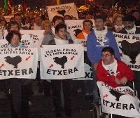 Angehörige fordern Verlegung ins Baskenland Angehörige fordern Verlegung ins Baskenland